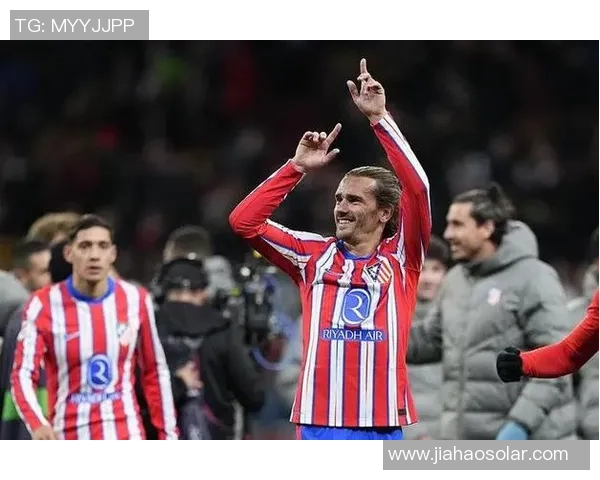 锁定胜局莱万特后场失误助攻格列兹曼轻松梅开二度 锁定胜局莱万特后场失误助攻格列兹曼轻松梅开二度